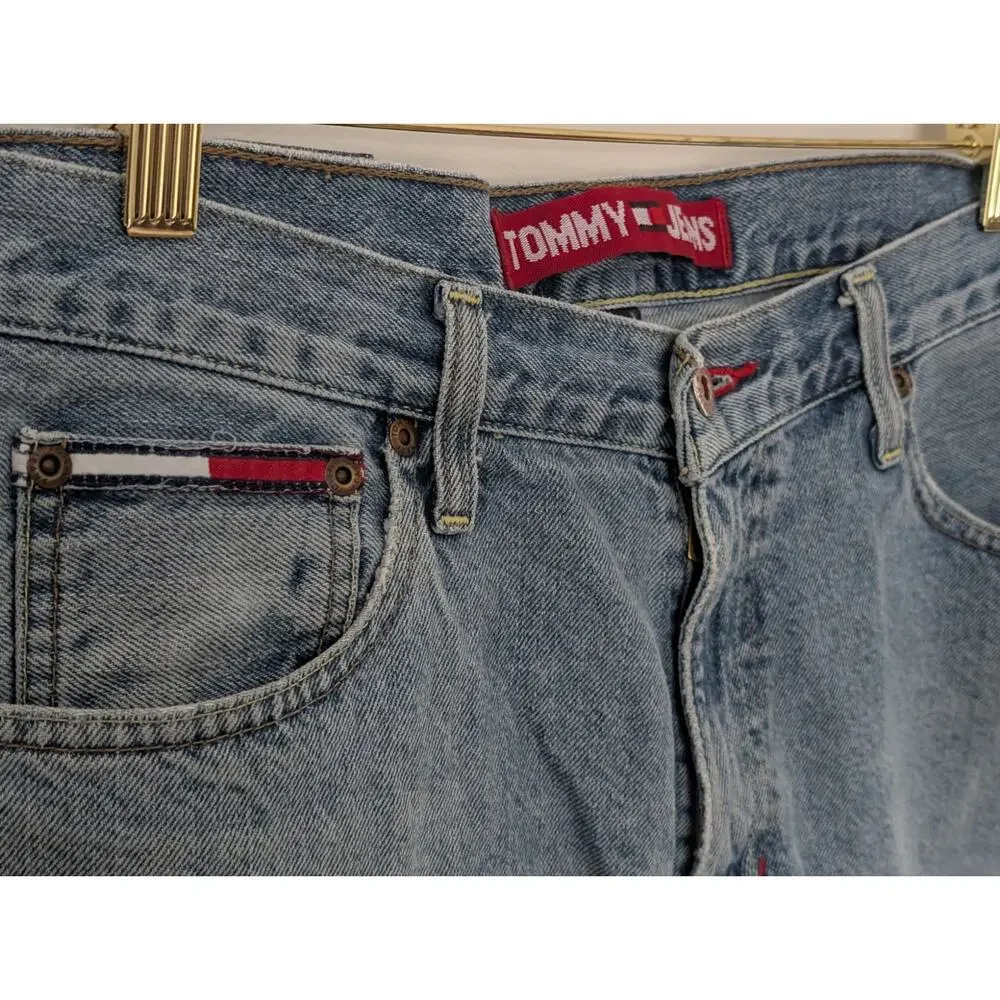 Vintage Tommy Hilfiger Denim Shorts Light Wash Y2K November 2002 Size 32